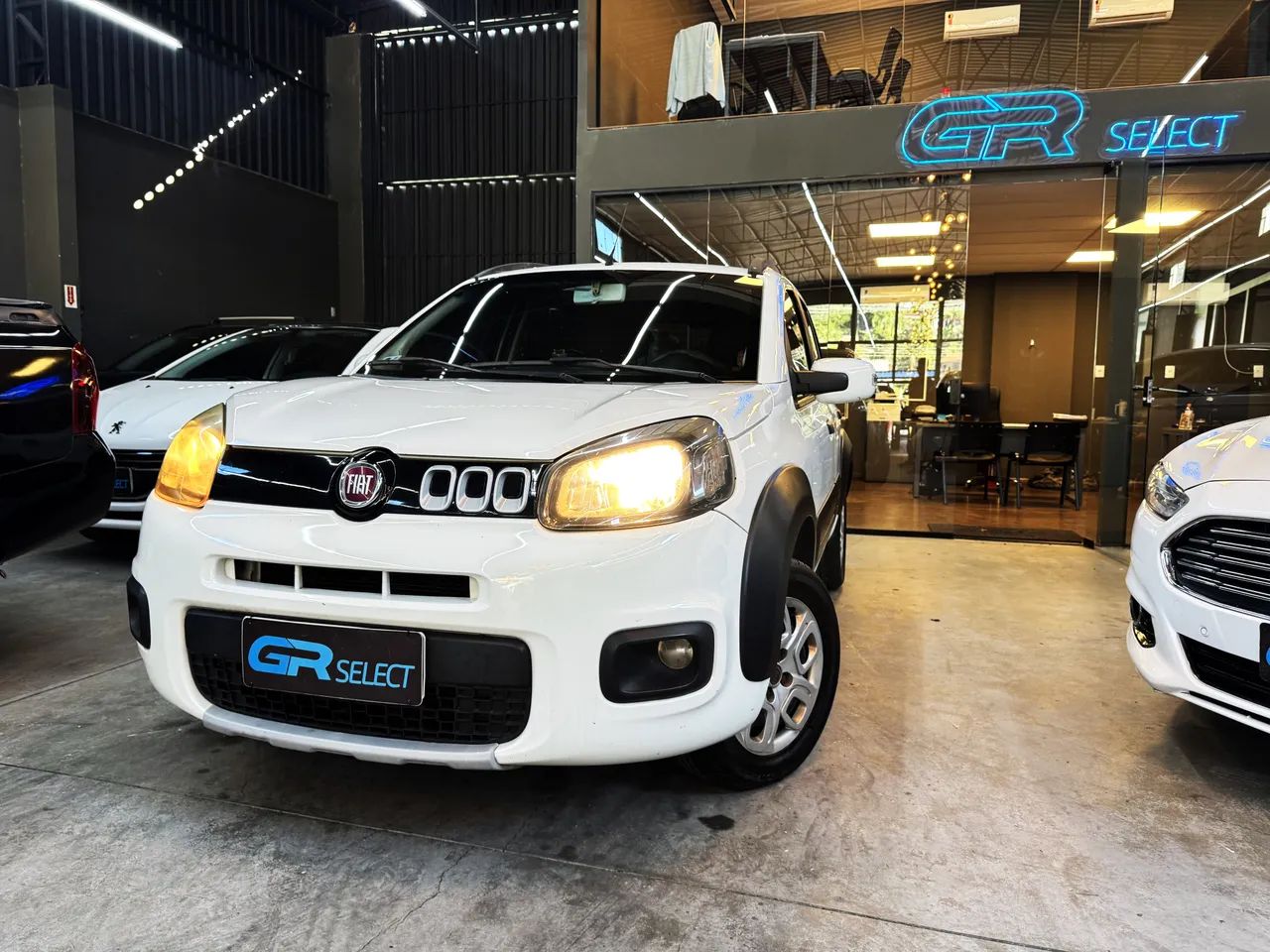 Fiat Uno WAY 1.4 EVO Dualogic Flex 8V 5P 2016 - Foto 5