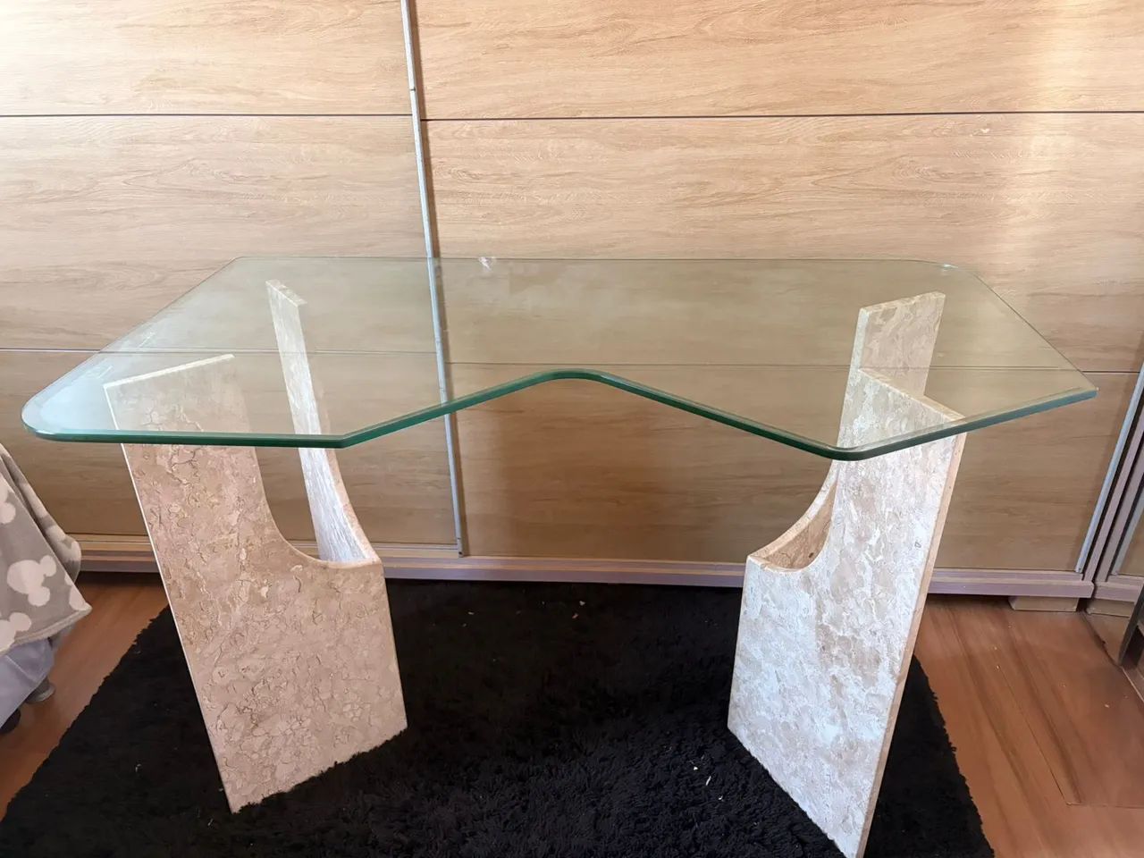 Mesa tampo vidro e pés de mármore  - Foto 3