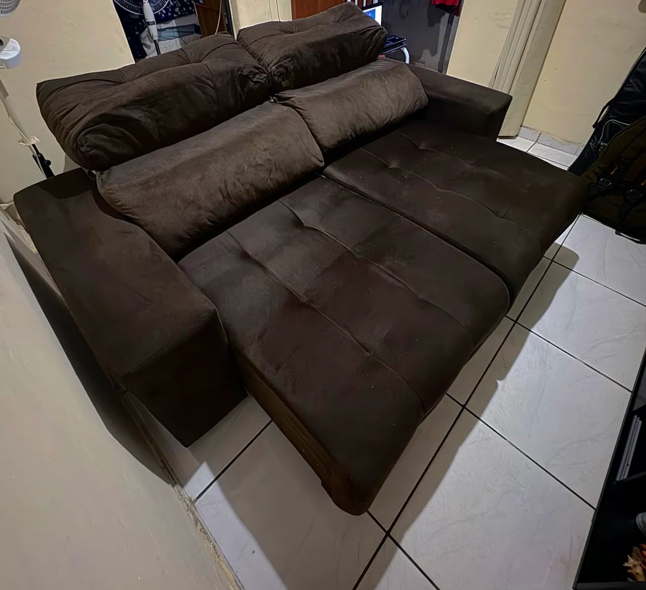 Retractable reclining sofa65568128319746125