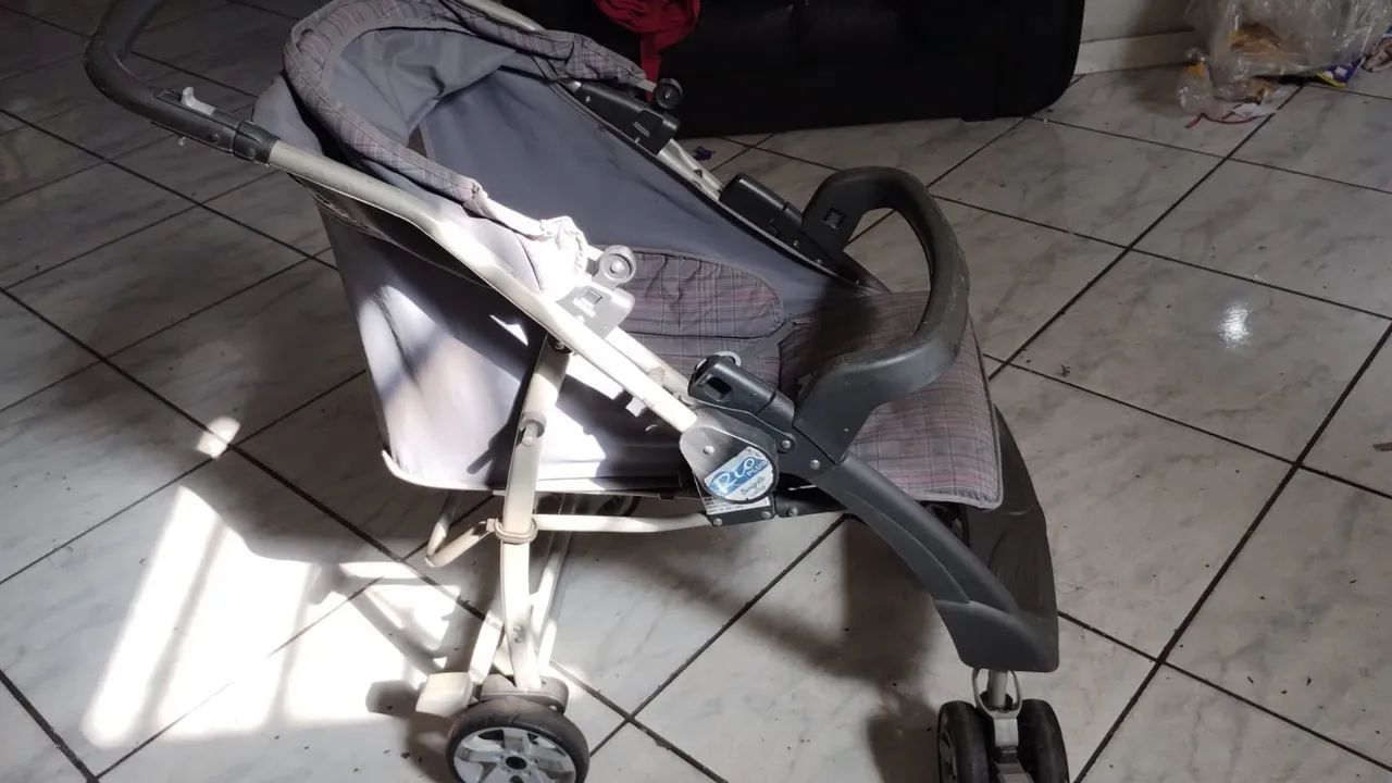 Carrinho de bebê burigotto  - Foto 5