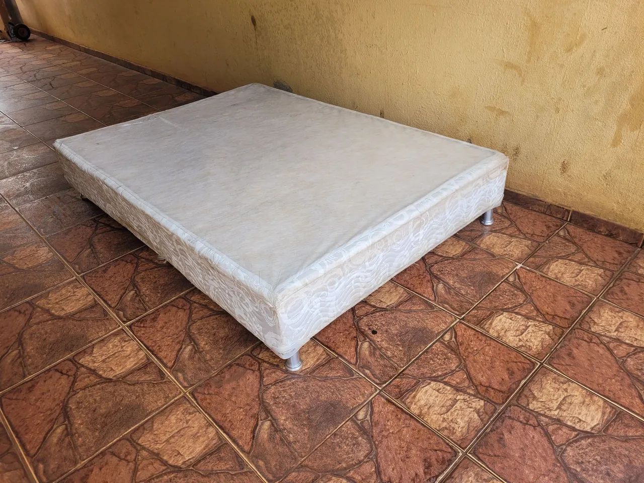Base Box de casal 