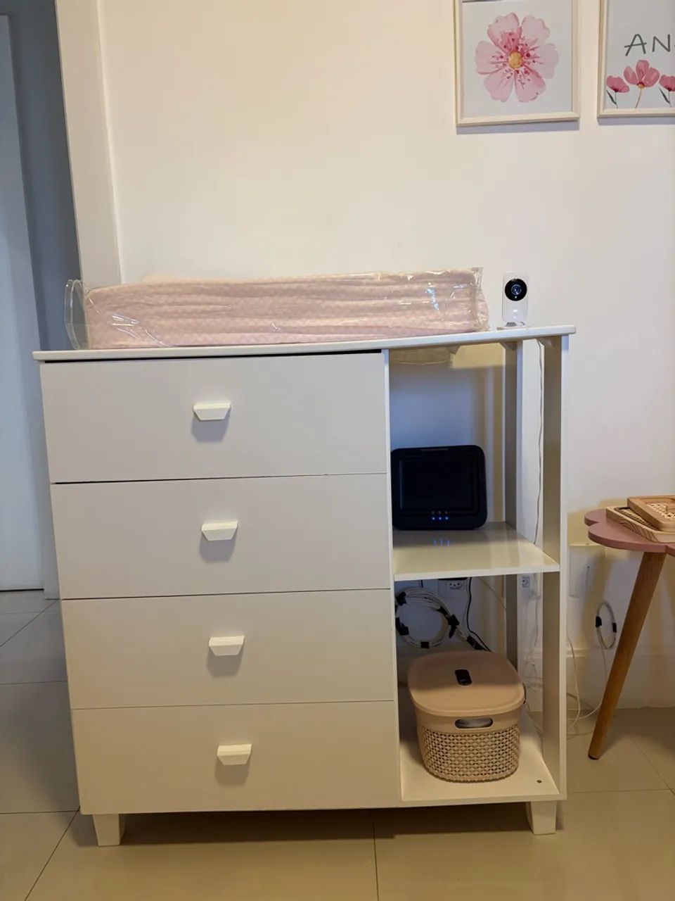 Cômoda branca muito nova  - Foto 5