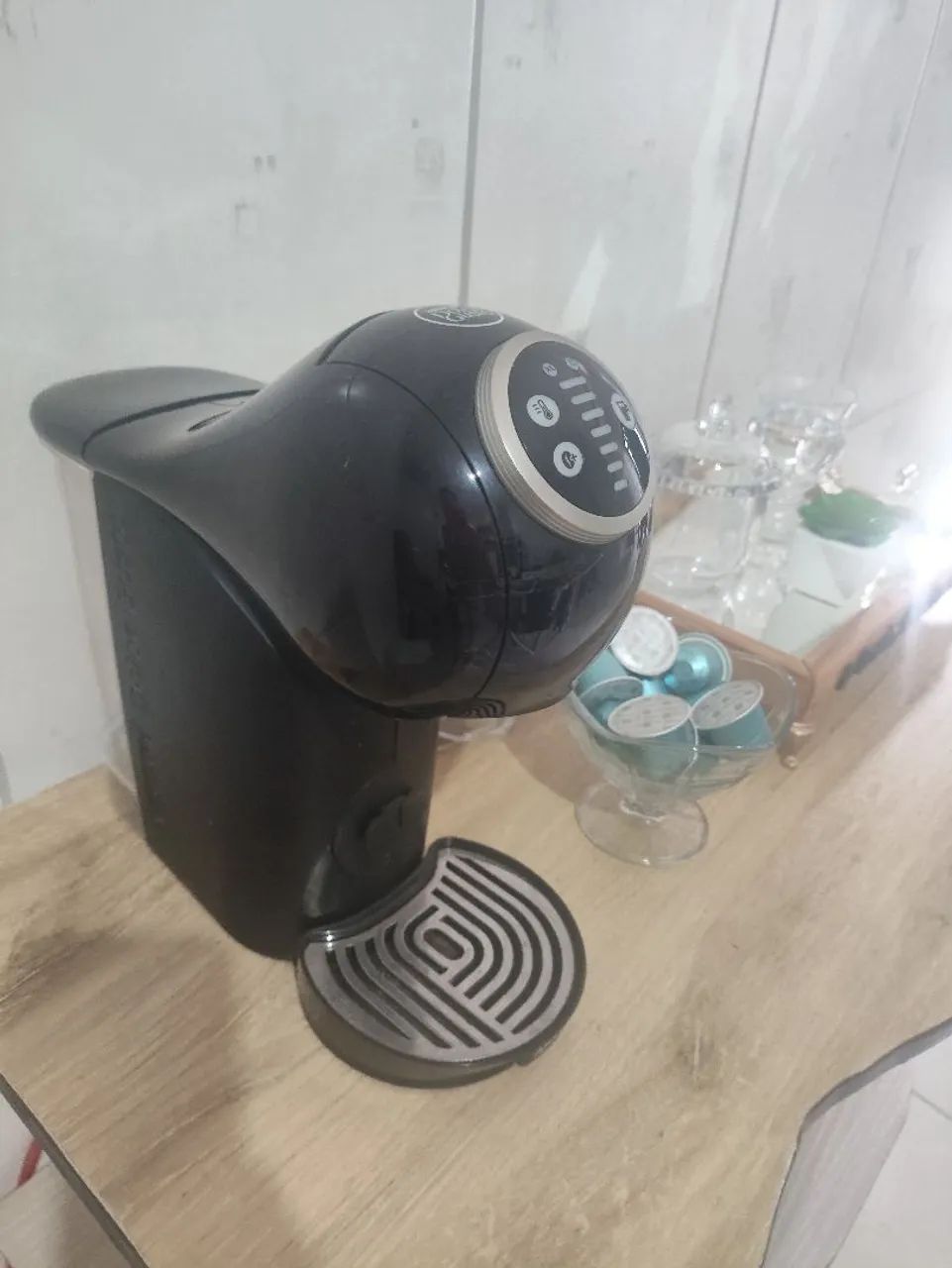 Cafeteira dolce gusto plus - Foto 3