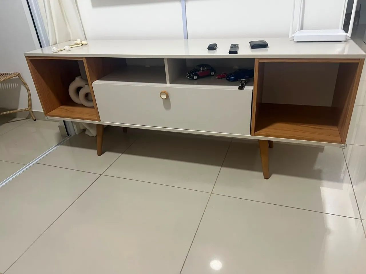 RACK LAR CENTER