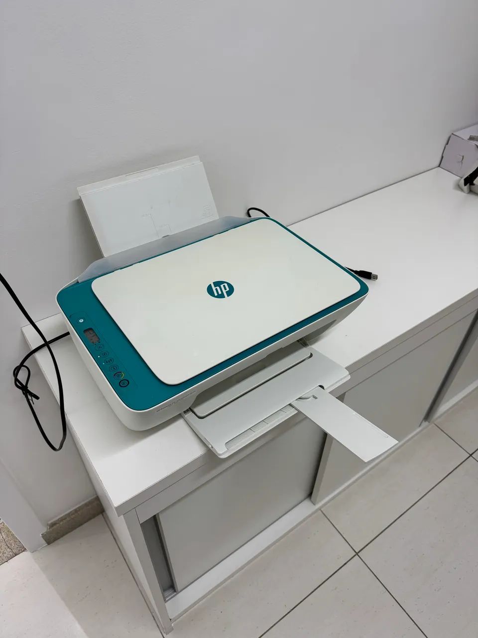 HP deskjet ink advantage 2676