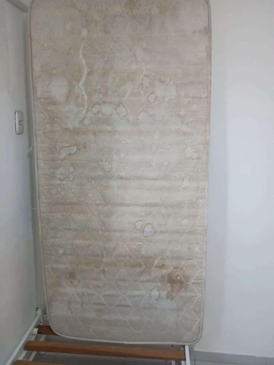 Cama de solteiro de ferro - Foto 2