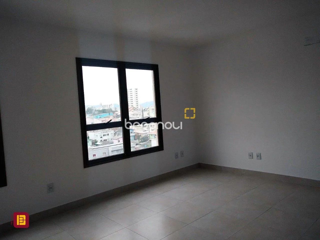 Sala comercial bem localizada em Barreiros - Foto 5