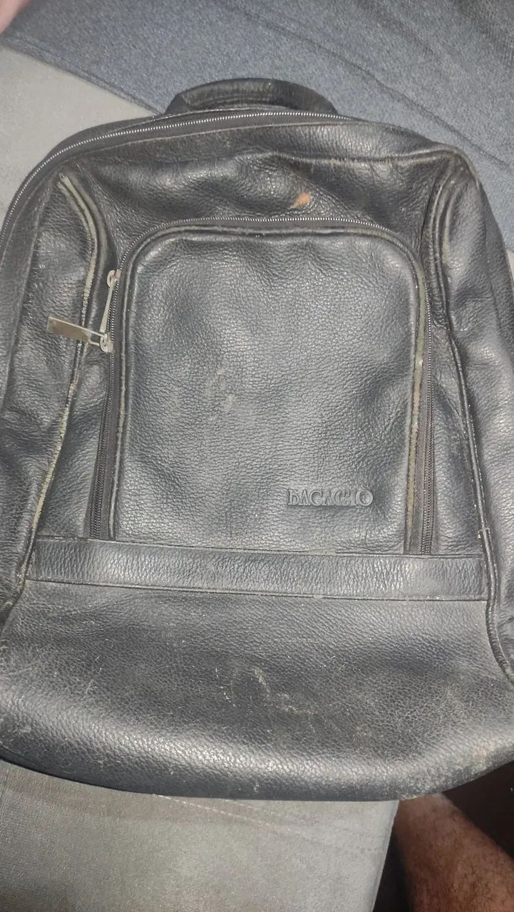 Mochila de couro 
