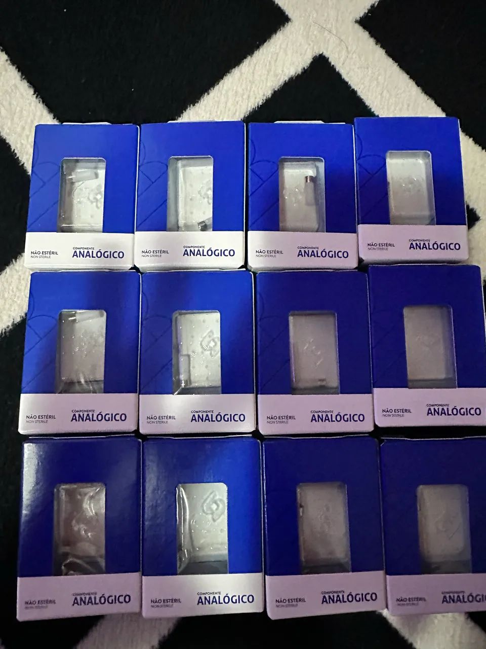 Produtos para implante dentário novos SIM IMPLANTES 
