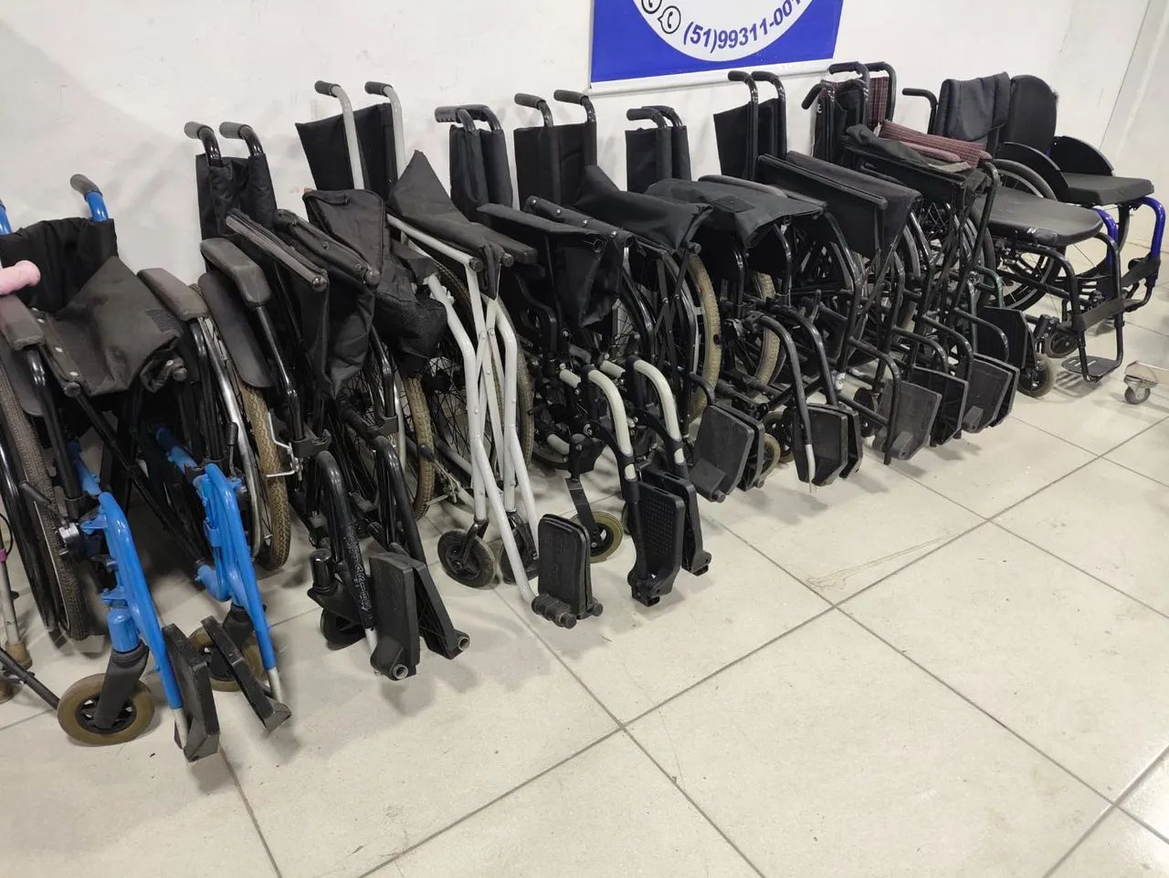 Cadeira de Rodas Diversas - Parcelamos no cartão e fazemos entregas a domicílio 