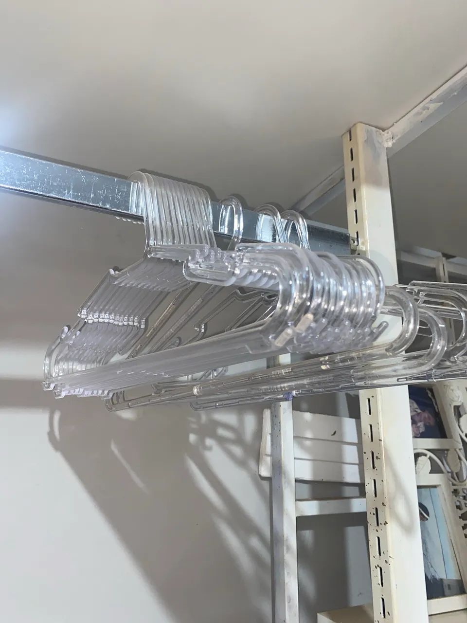 Cabides Transparentes 