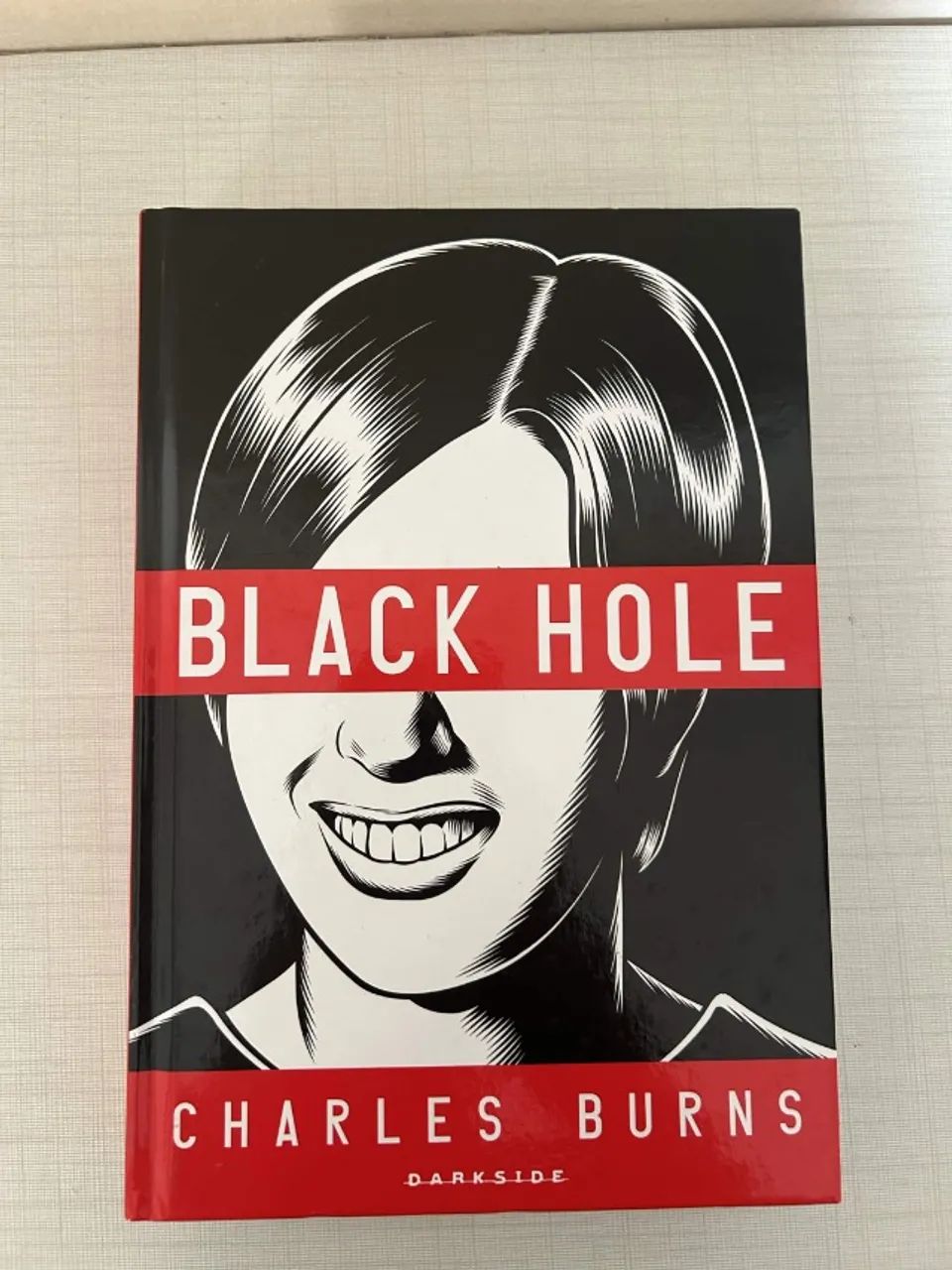 Black Hole - Charles Burns