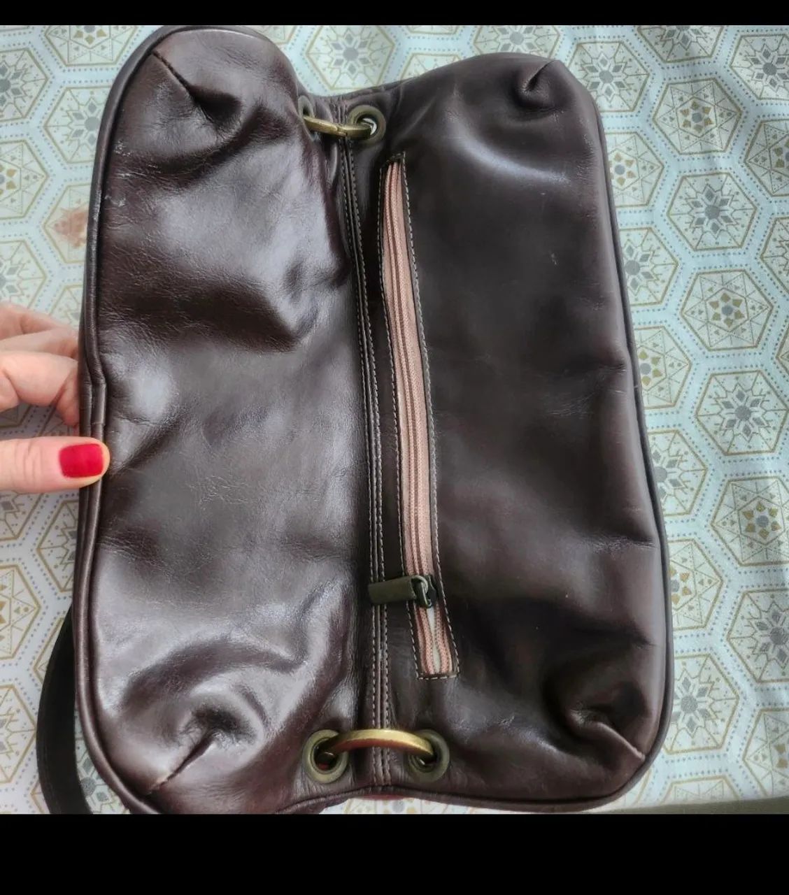 Bolsa dourada de couro original R$ 30 - Foto 2