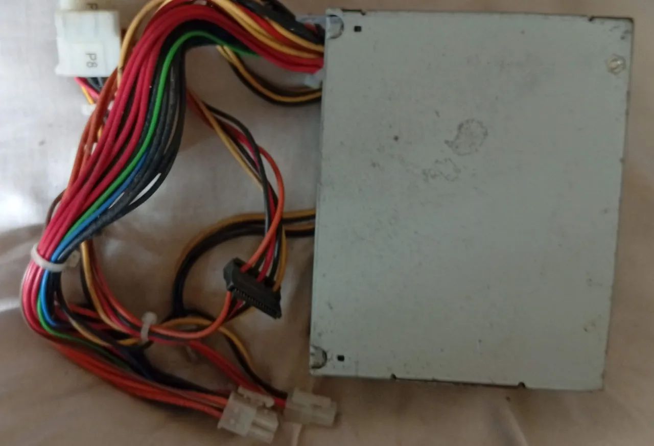 Fonte de alimentação PSU p/ computador  - Foto 2