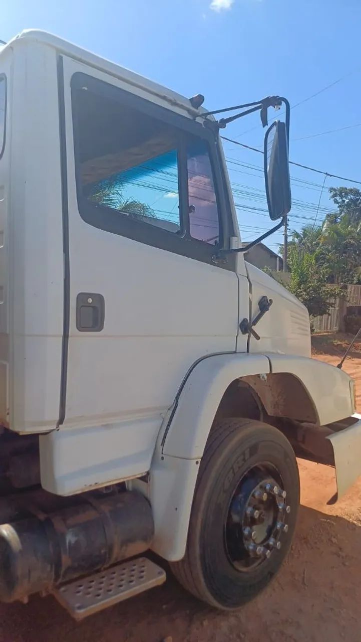Vende-se MB 1620 - Foto 5