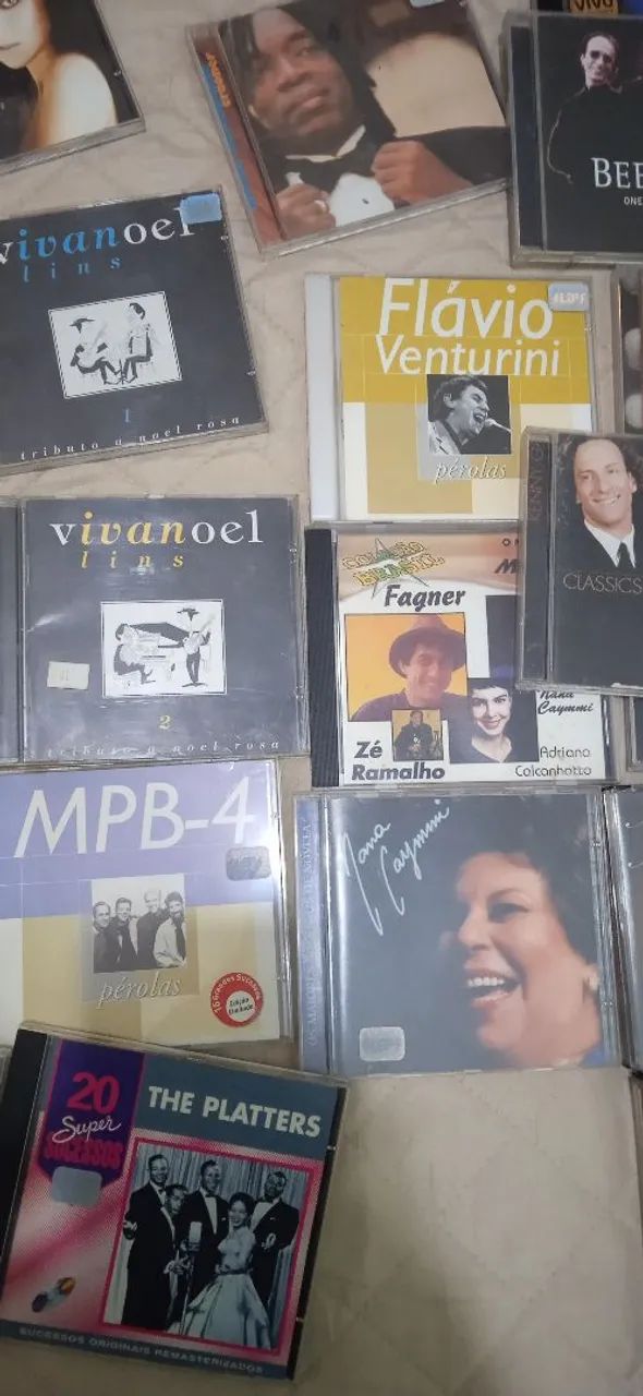 Venda de CDs MPB e internacionais anos 60,70 e 80  - Foto 2
