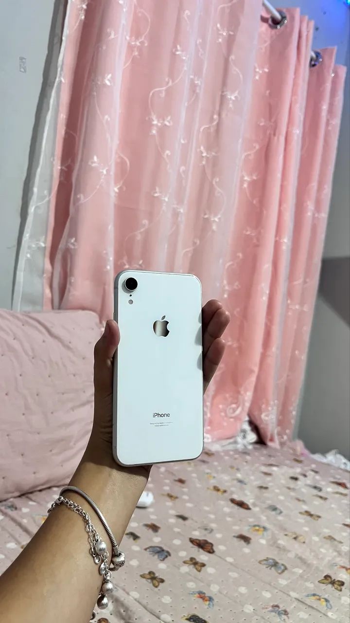 IPHONE XR - Foto 4
