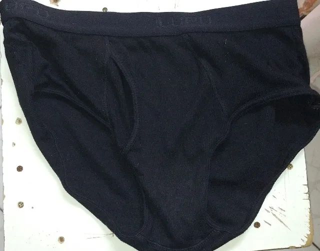 Cueca M