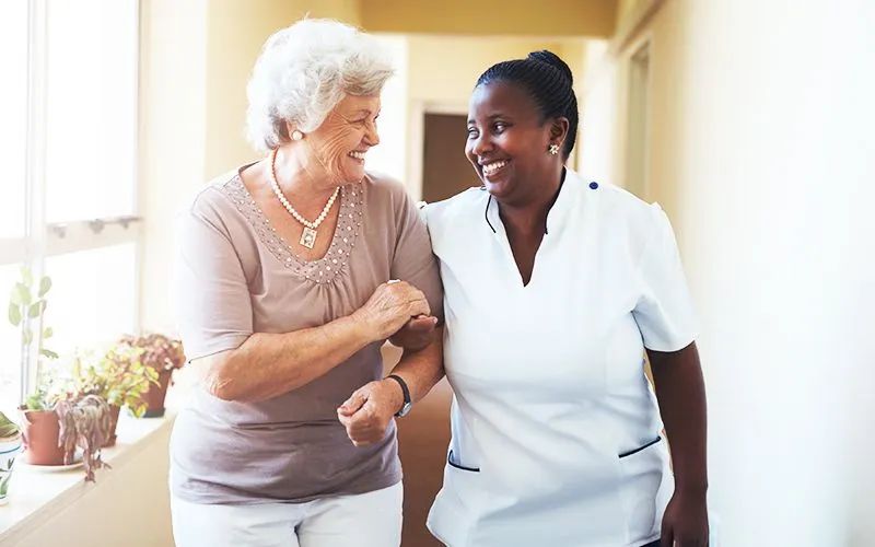 Acompanhante hospitalar /cuidadora 
