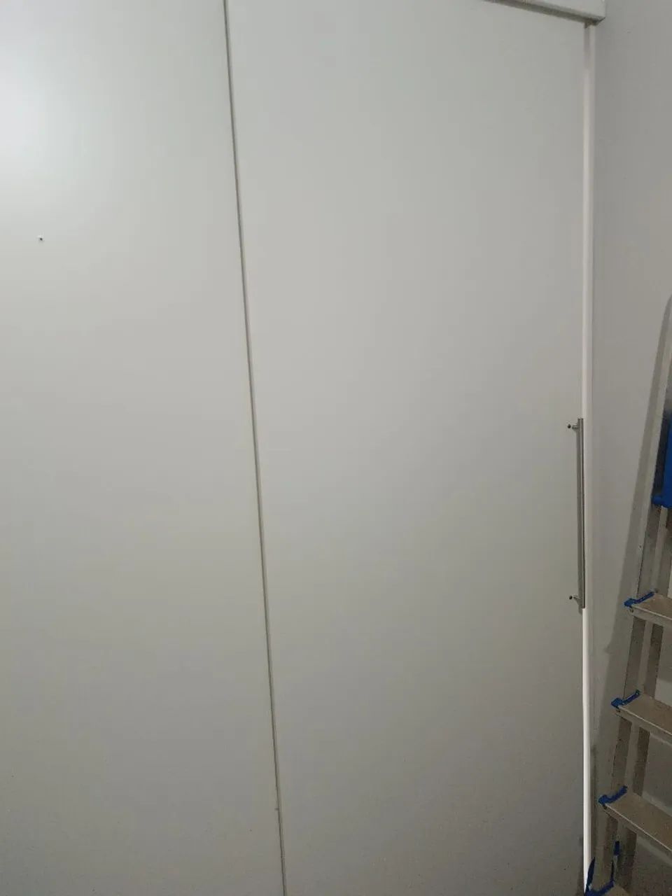 Parede divisória MDF e porta MDF