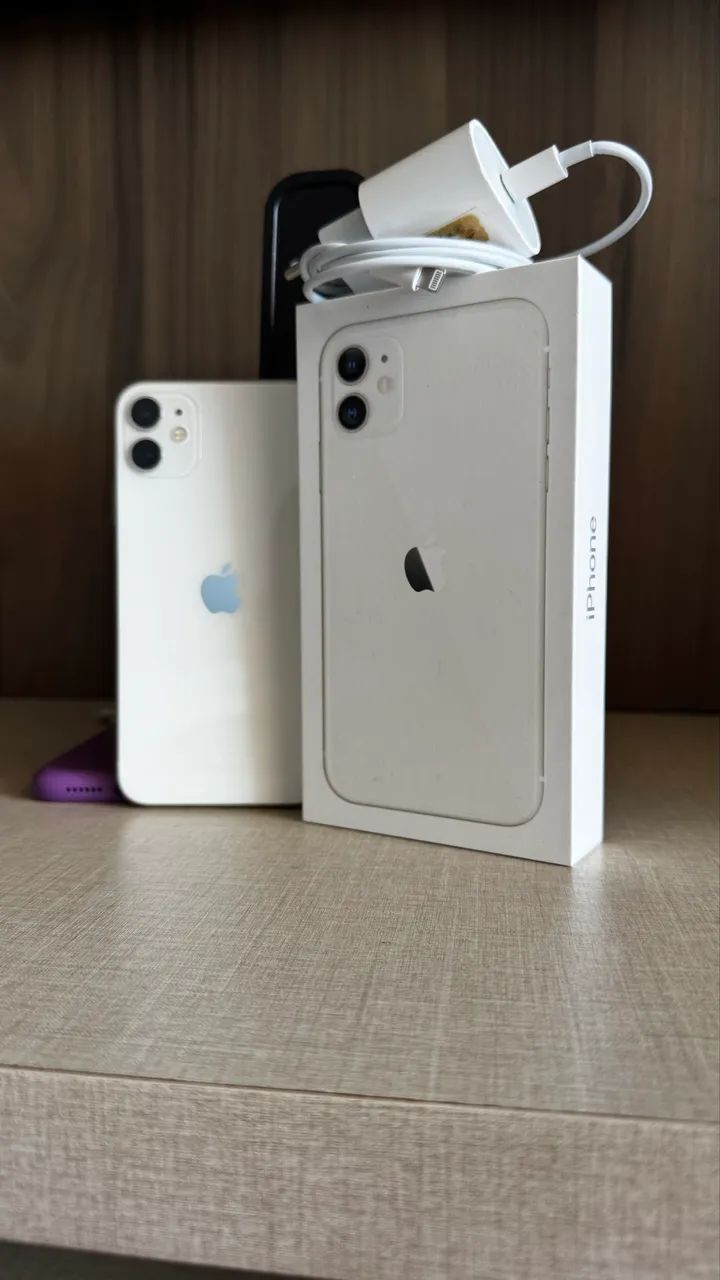Iphone 11 64gb branco - Celulares e Smartphones - Santana do