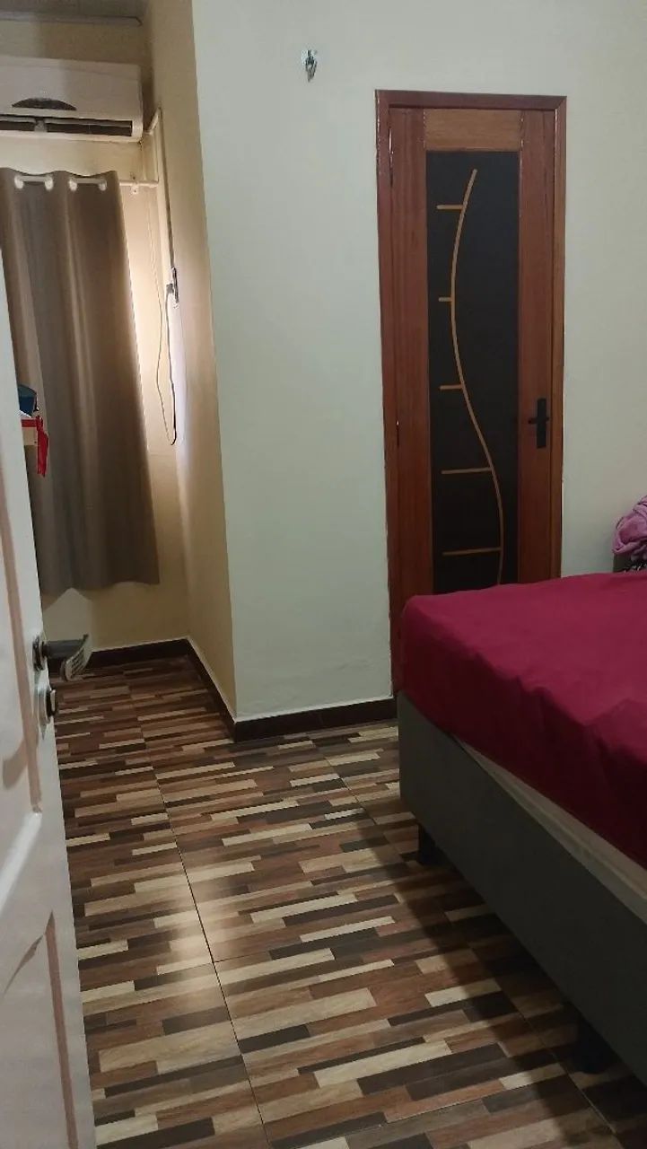 Vendo ou Troco casa com piscina 