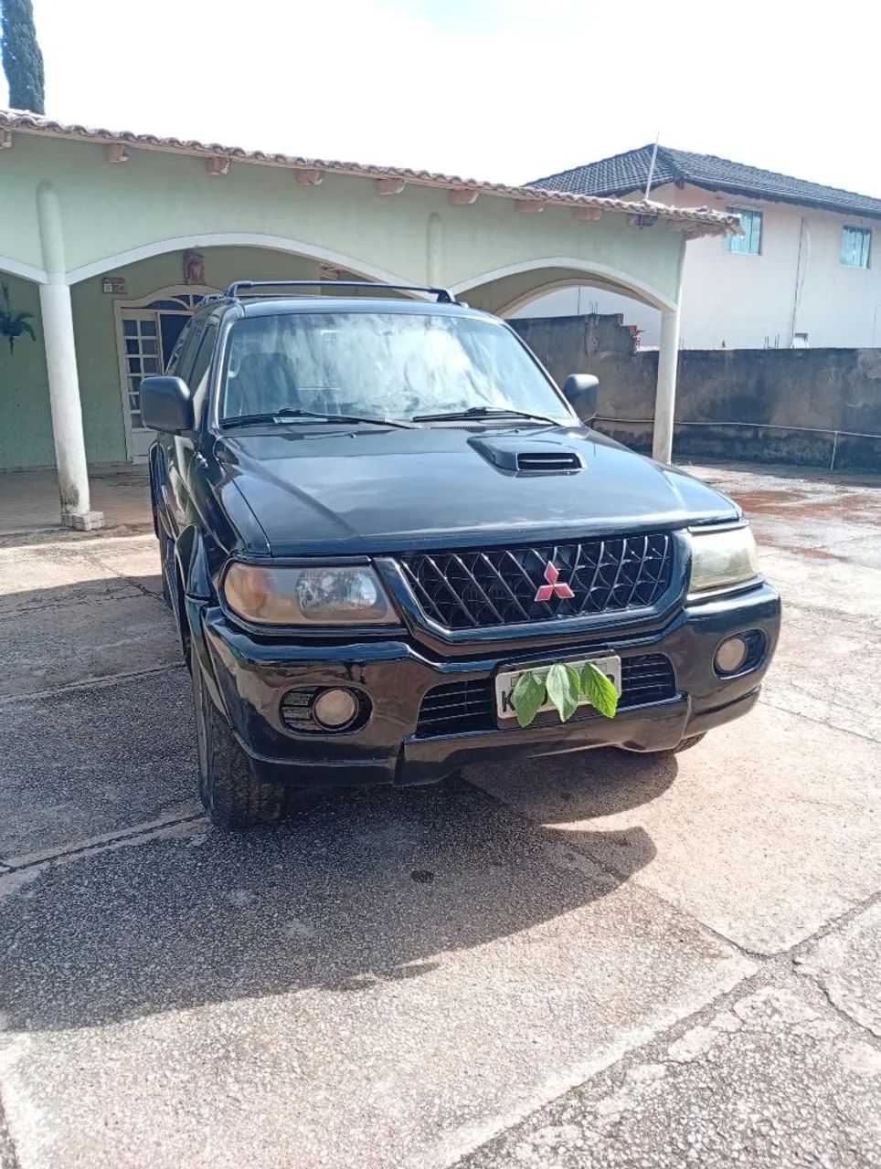 Mitsubishi Pajero Pajero Sport Le.Black 2.4 4x4 (Die) Aut. 2000