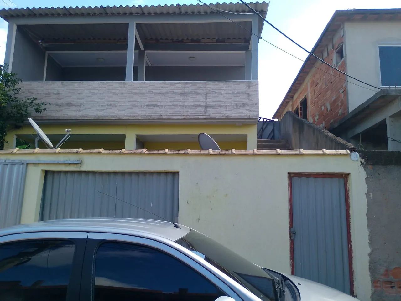 Casa em cima escada dependente  - Foto 3
