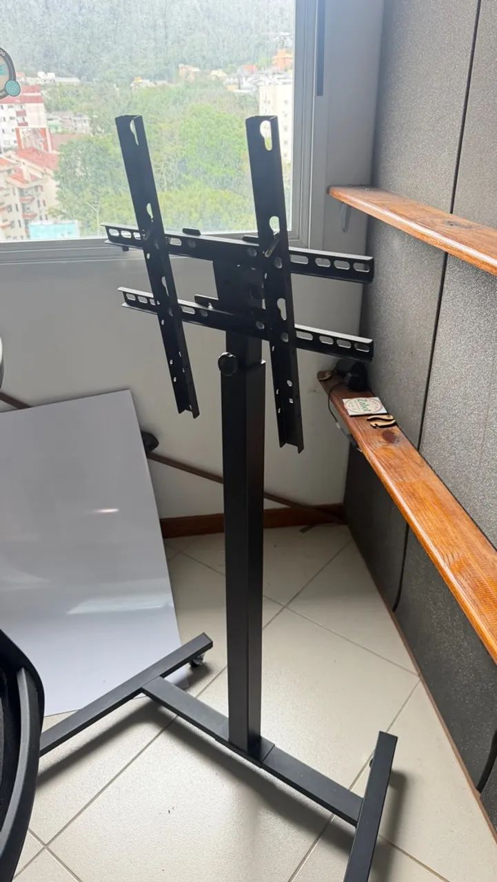 Suporte de TV móvel  - Foto 2