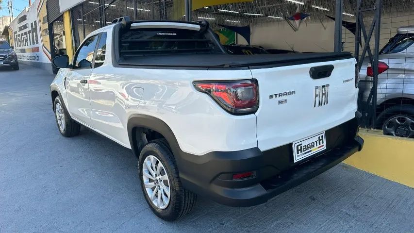 Fiat Strada Endurance 1.4 Flex 8V CS Plus 2023 - Foto 4