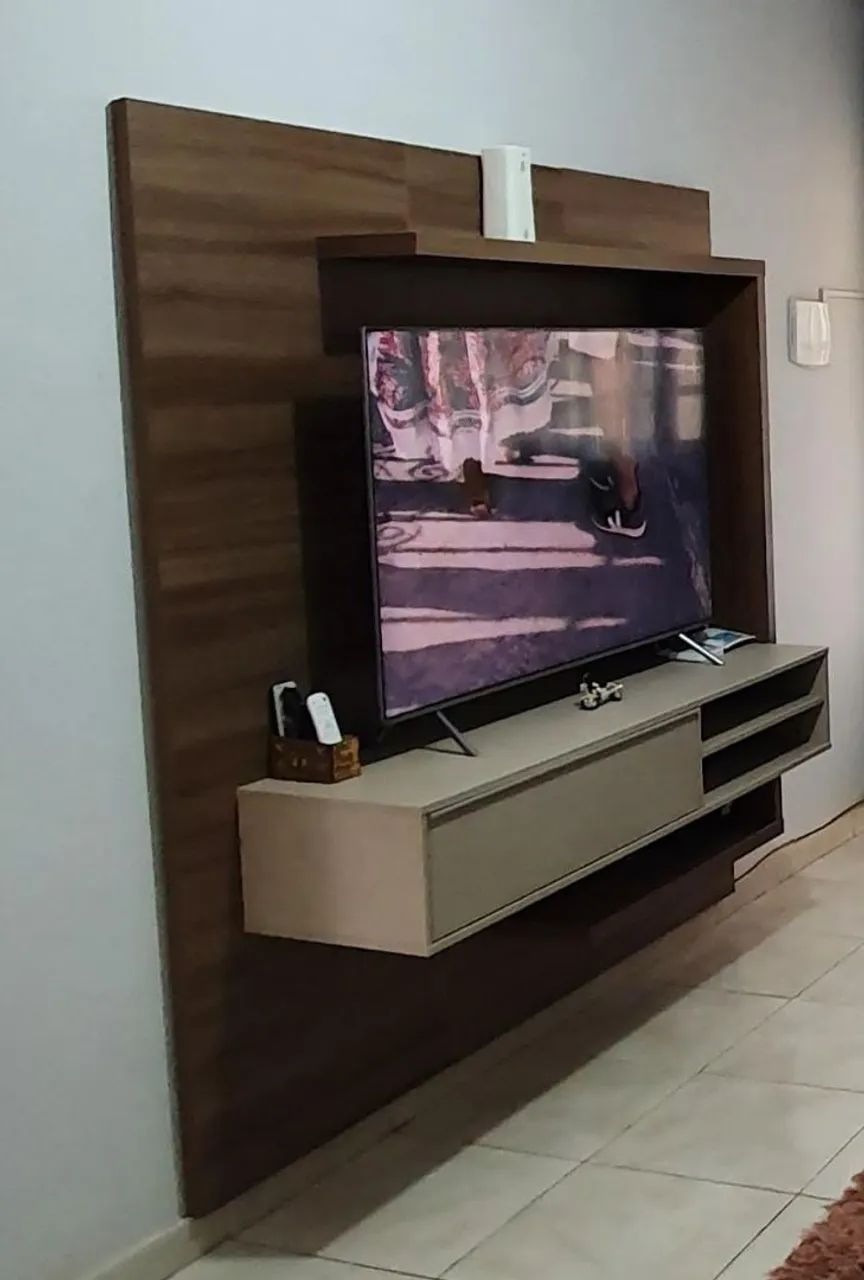 Painel com rack até 70 polegadas 