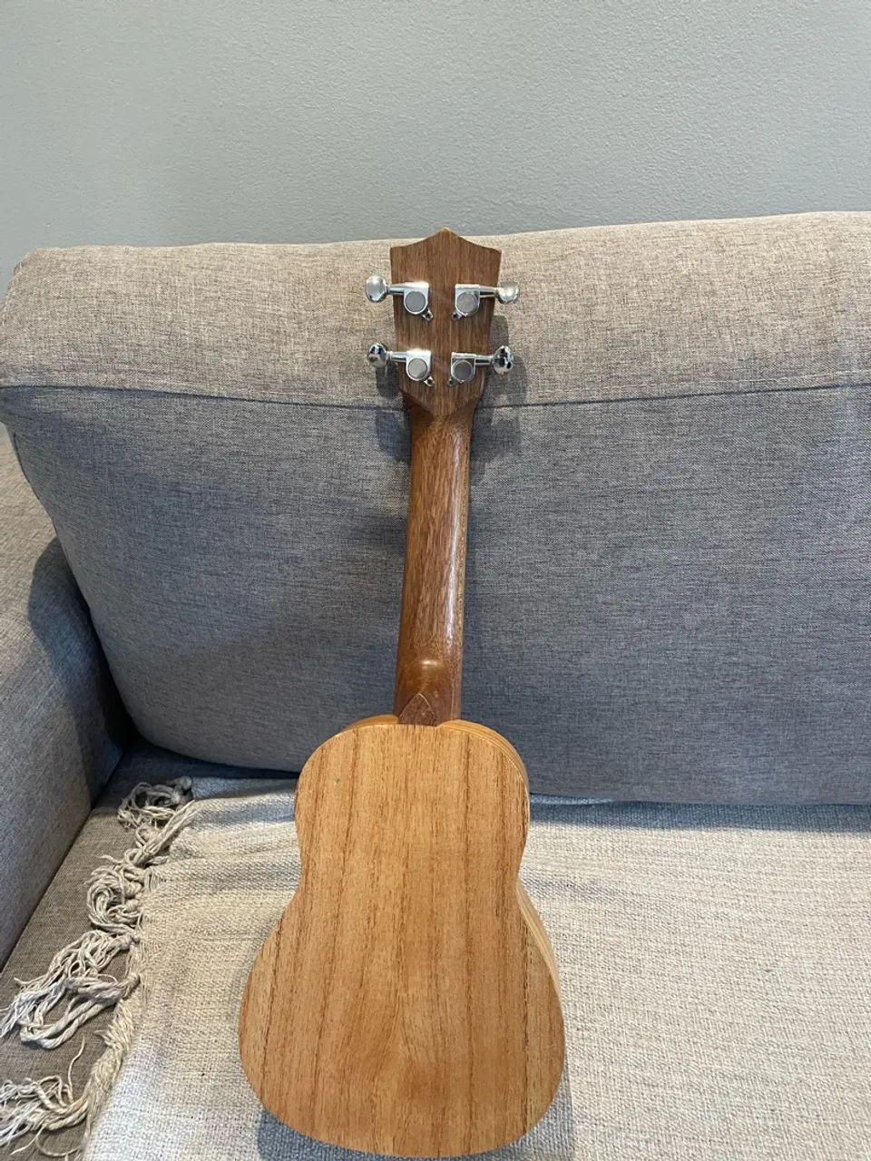 Ukulele Shelby sem detalhes  - Foto 3