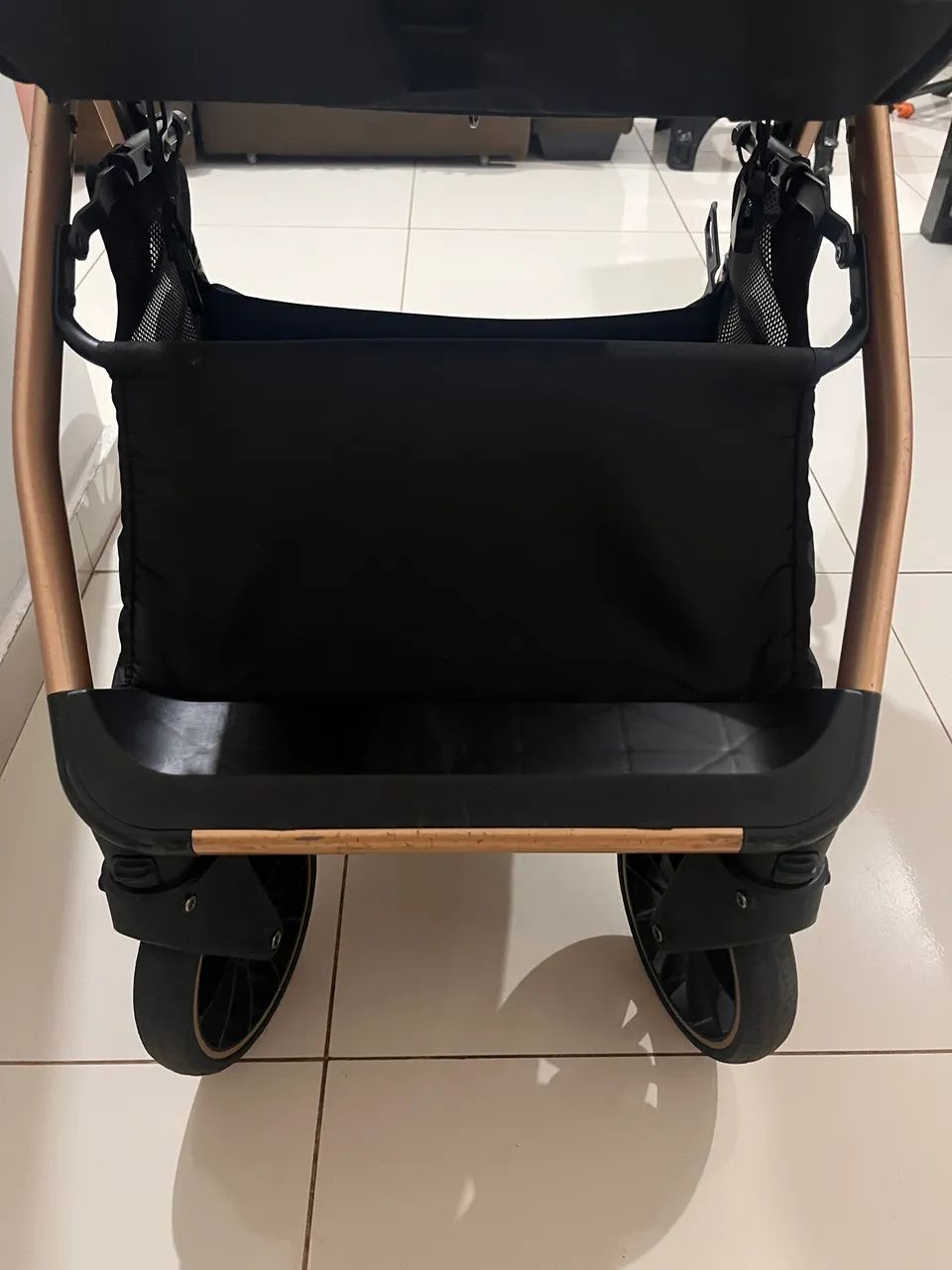 Vendo carrinho de BB , seminovo e reforçado  - Foto 3