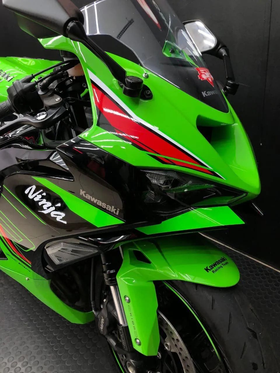 ちか　38 Kawasaki Zx-6r 636cc 2025 - 1502399001 | OLX