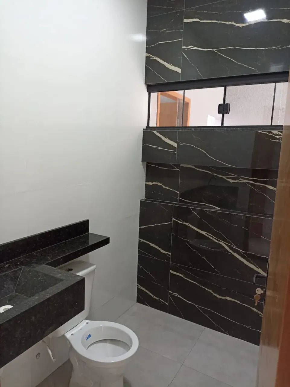 Casa com 3 quartos 1 suíte com quintal em Neropólis - Foto 4