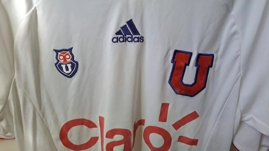 Camisa Universidad Chile - Foto 2