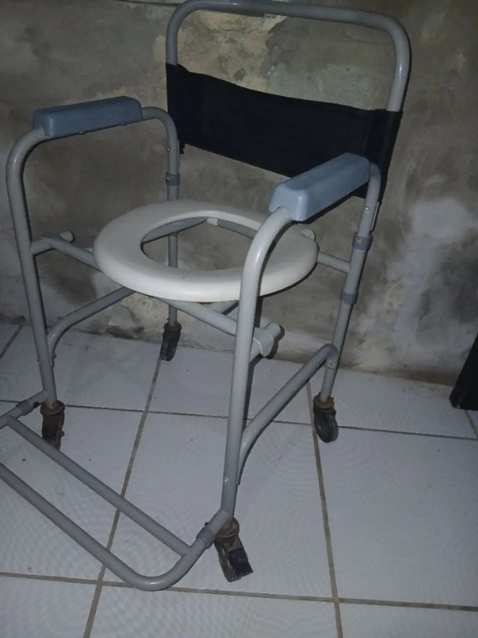 Cadeira de rodas  - Foto 2