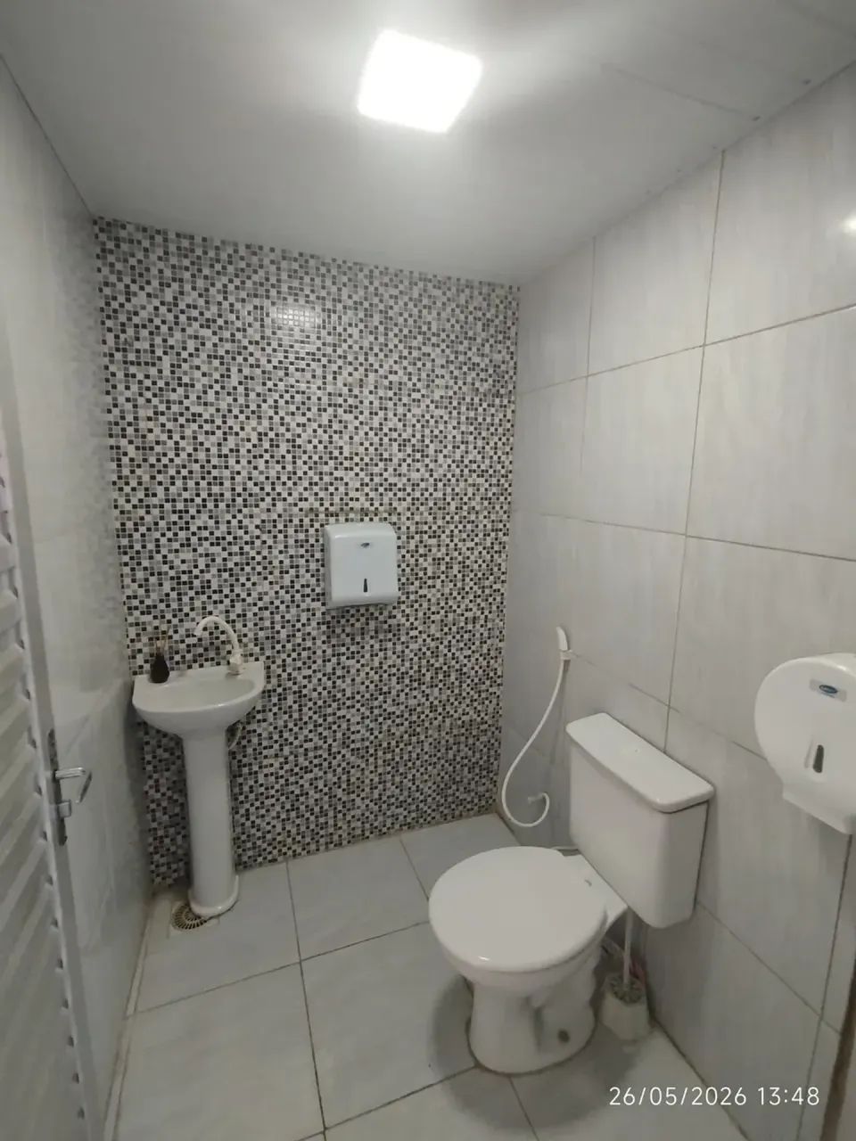 ALUGAMOS GALPÃO/PRÉDIO COMERCIAL NA SAPIRANGA - Foto 5