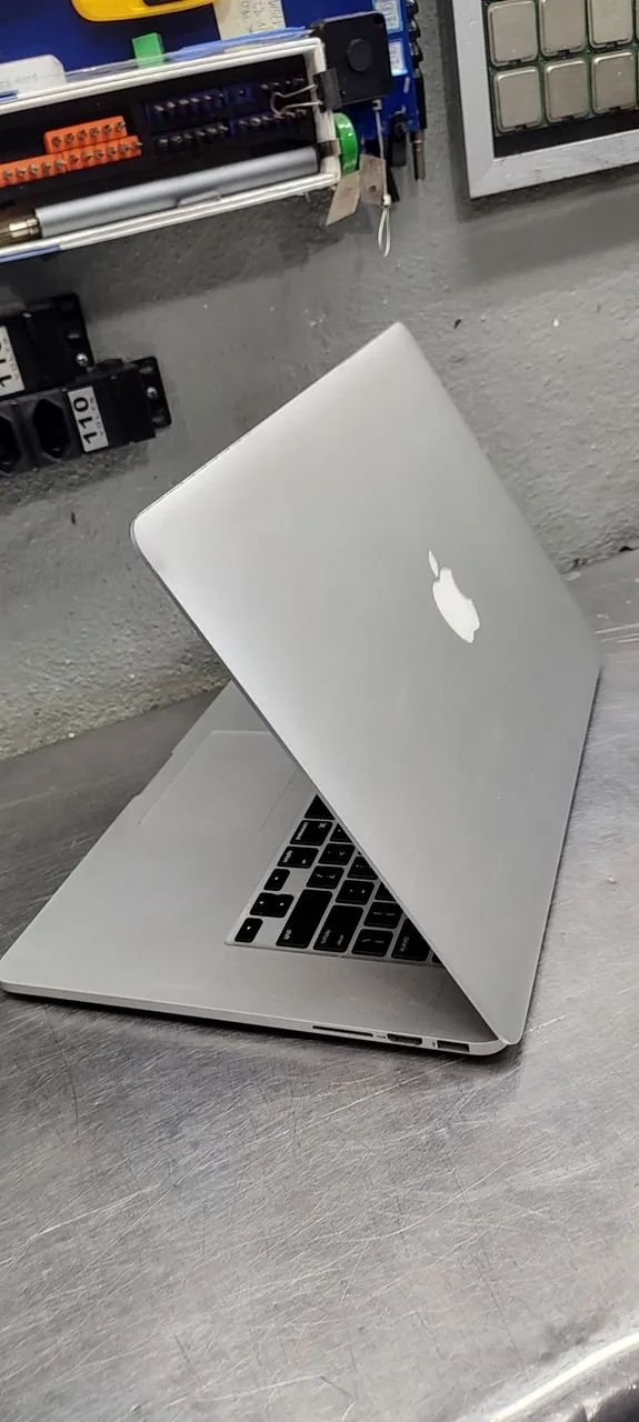 Apple Macbook Pro 2015 Core i7 15