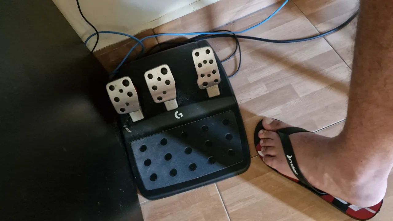 Volante Logitech G27 - Foto 2