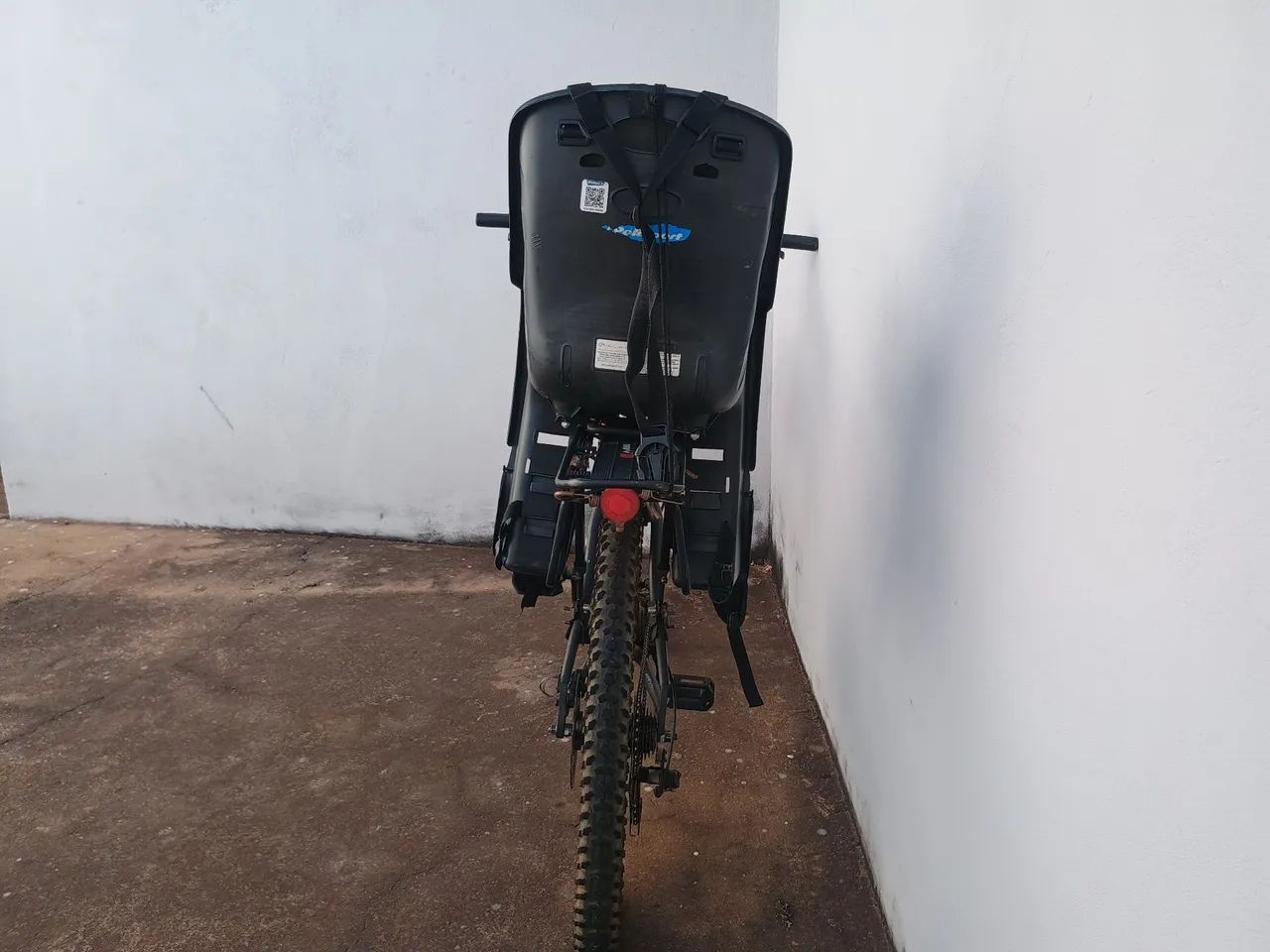 Bicicleta KWS com cadeirinha infantil e bagageiro  - Foto 3