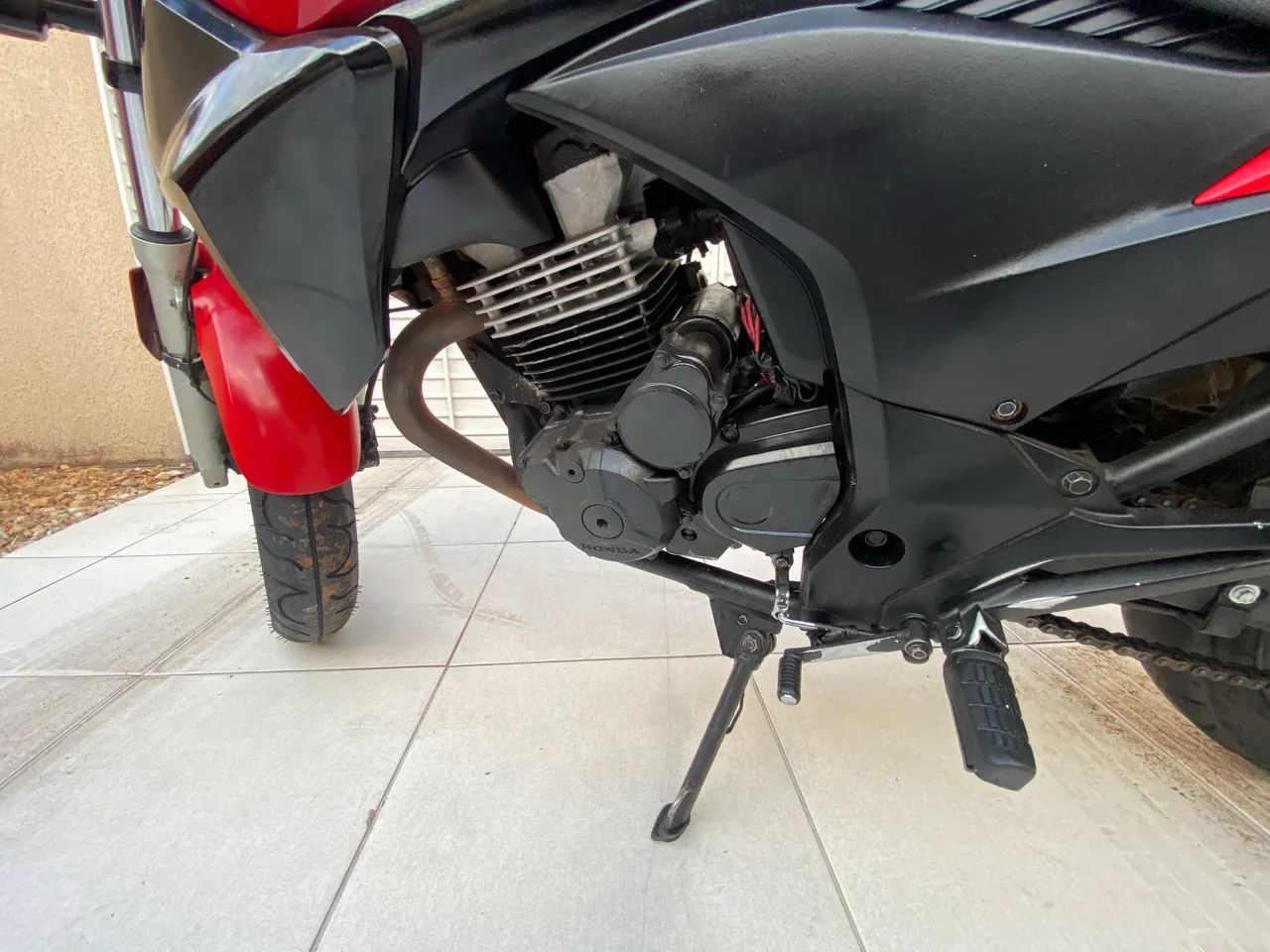 CB300r 2012 ótimo estado