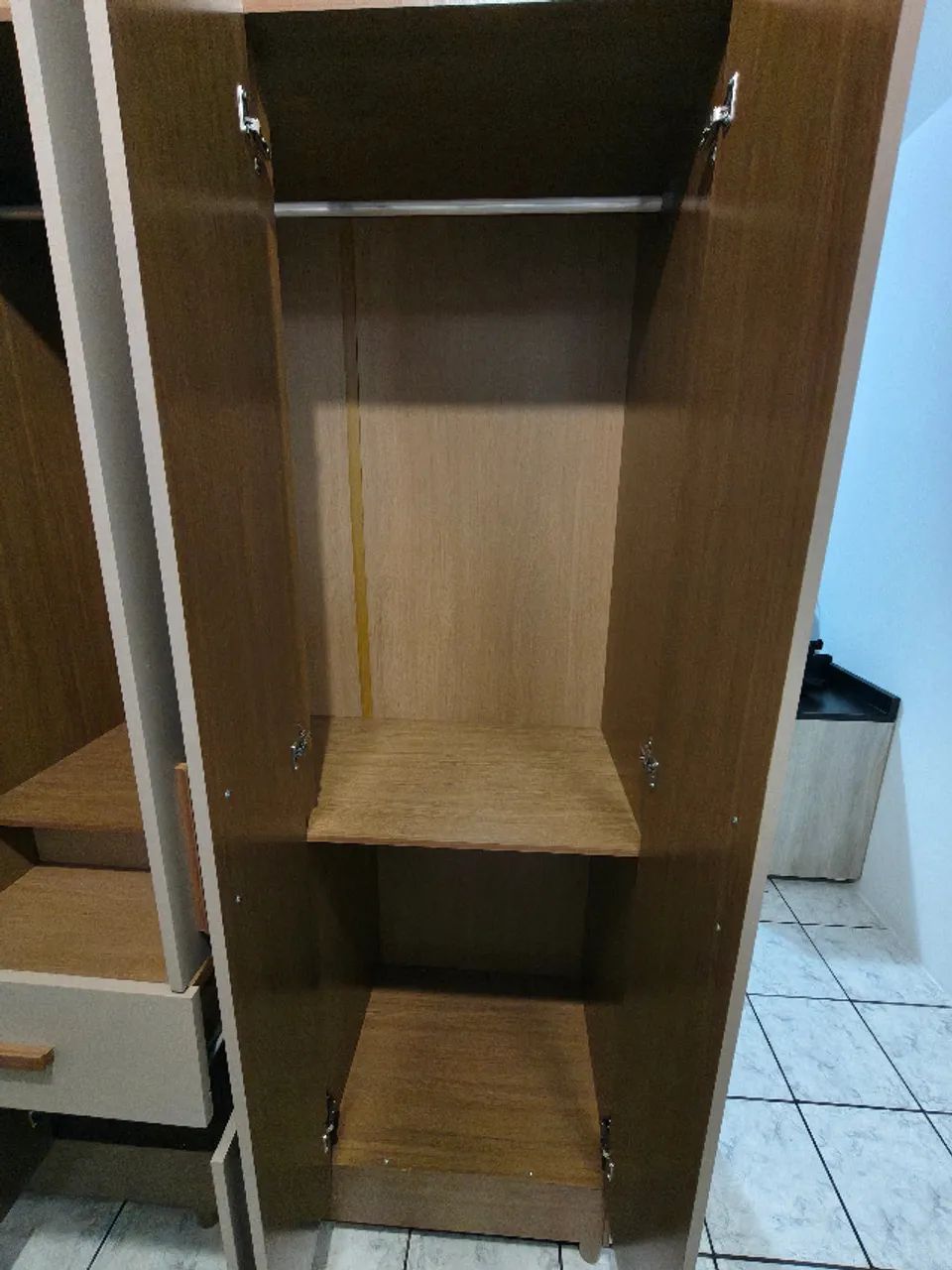 Guarda-Roupa 6 Portas - 3 meses de uso - Foto 3