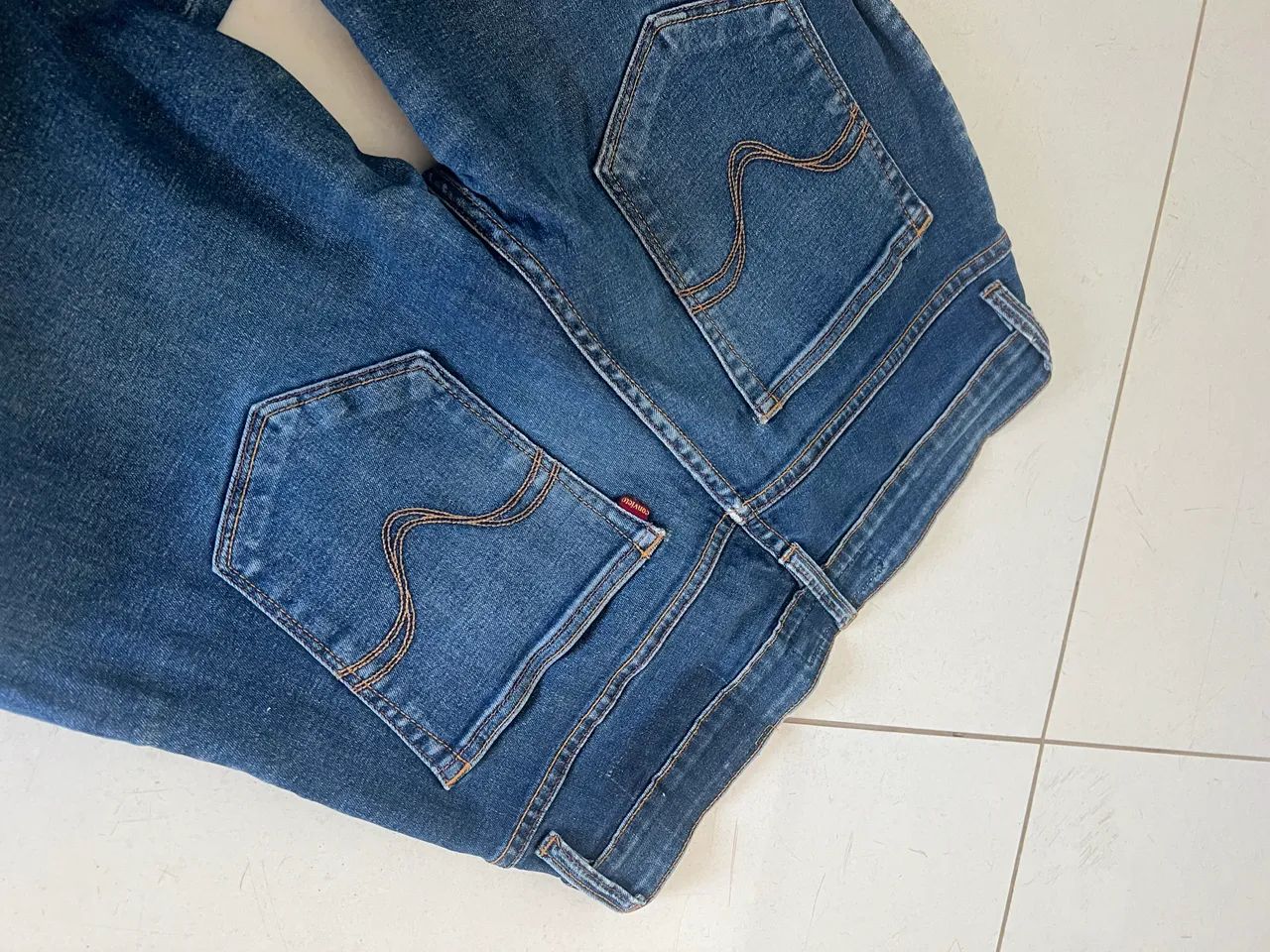 Calça jeans 40  - Foto 4