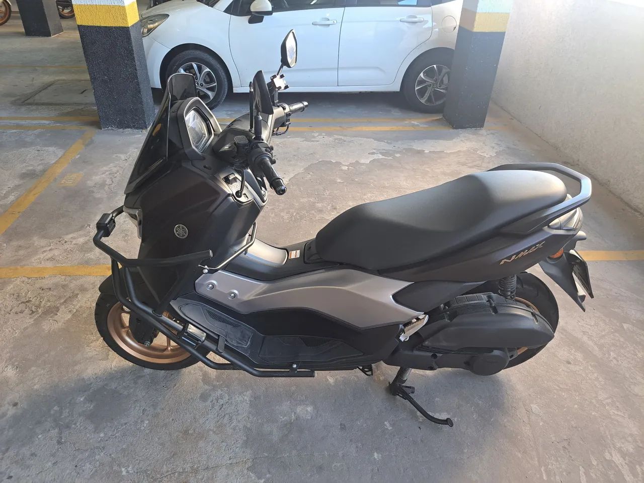 Nmax 2025 marron