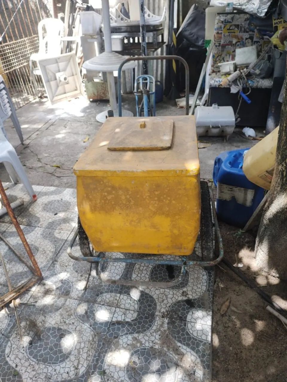 Bicicleta Triciclo Sorvete - Foto 2