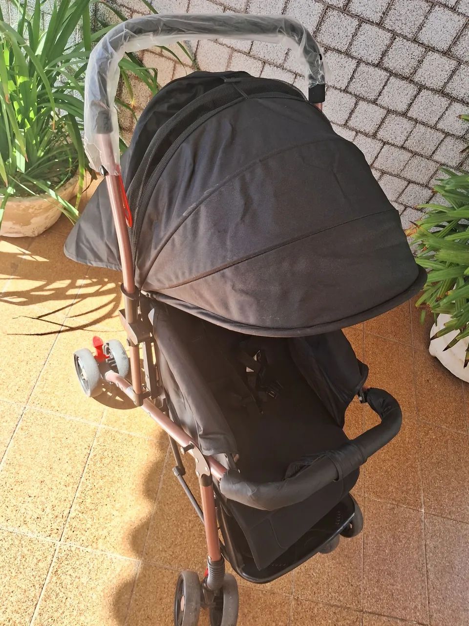 Carrinho de bebê unissex - Foto 2