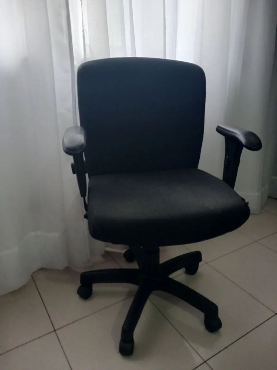 Cadeira executiva  - Foto 3