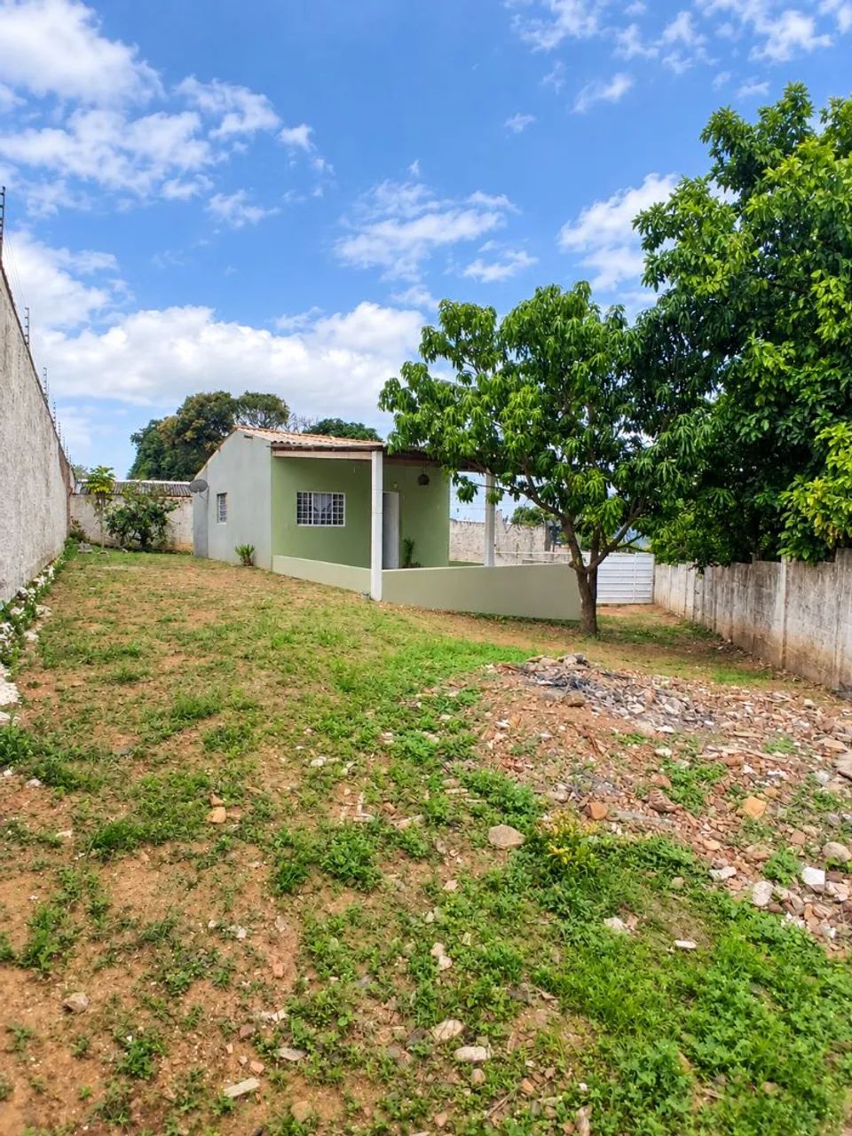Vendo casa arniqueiras 