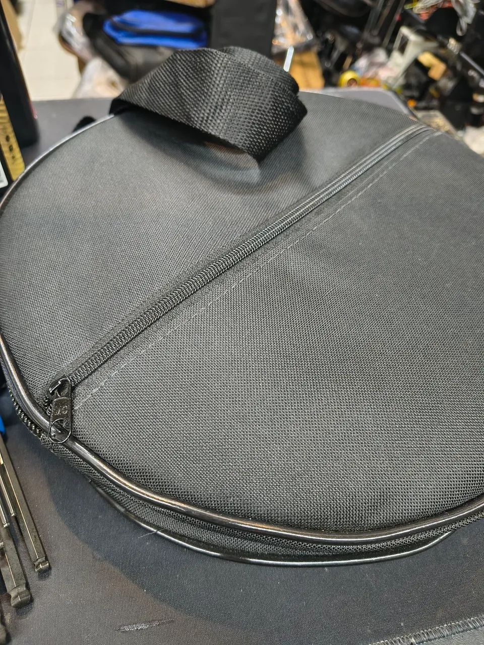 Bag para pandeiro de 10 polegadas acolchoado ótima forração alca tira colo temos outros  - Foto 3